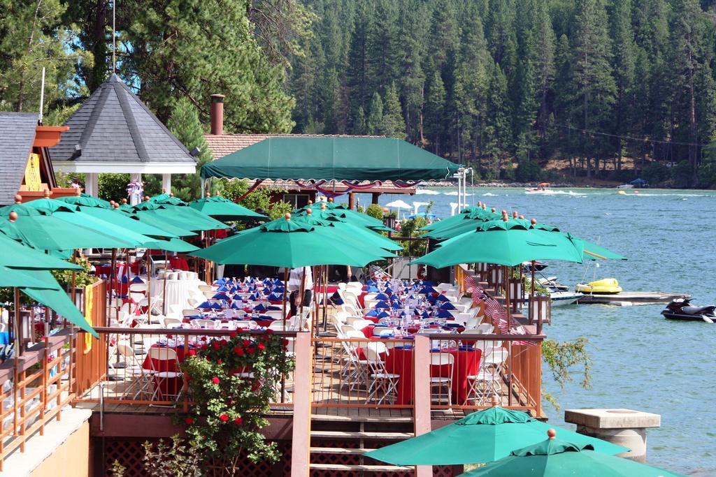 The Pines Resort & Conference Center บาสเลค ภายนอก รูปภาพ